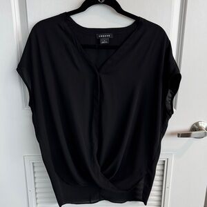 Trouve Black V-Neck Draped Twist-Front Top